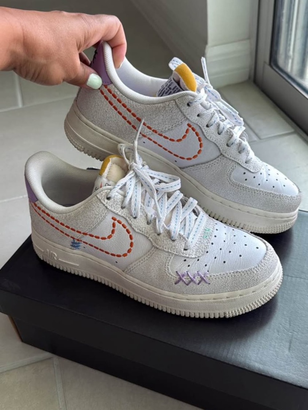 Nike Low-Top Sneakers in White with Orange & Purple Accents